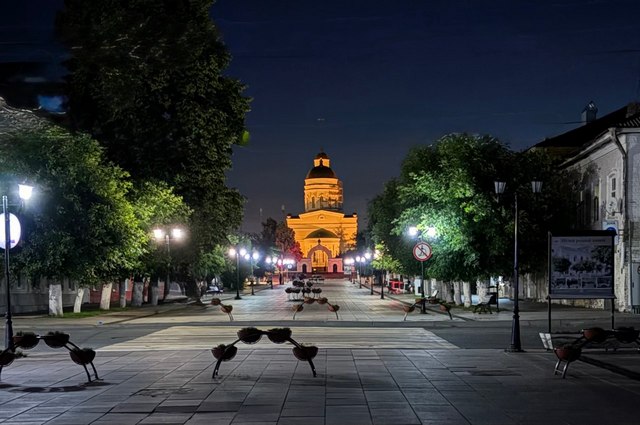 A Small Town on the Volga River 5316808860205448666